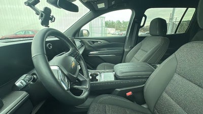 2024 Chevrolet Traverse LS