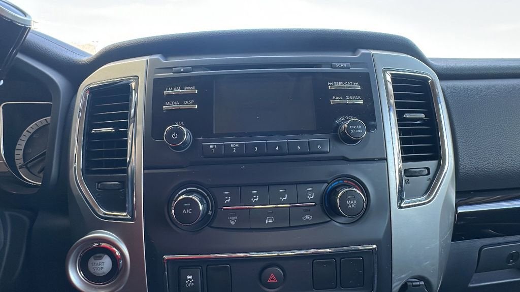 2017 Nissan Titan XD SV