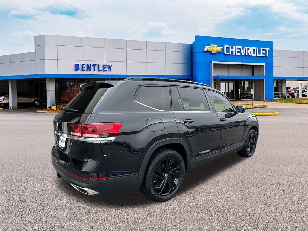 2022 Volkswagen Atlas 3.6L V6 SE w/Technology