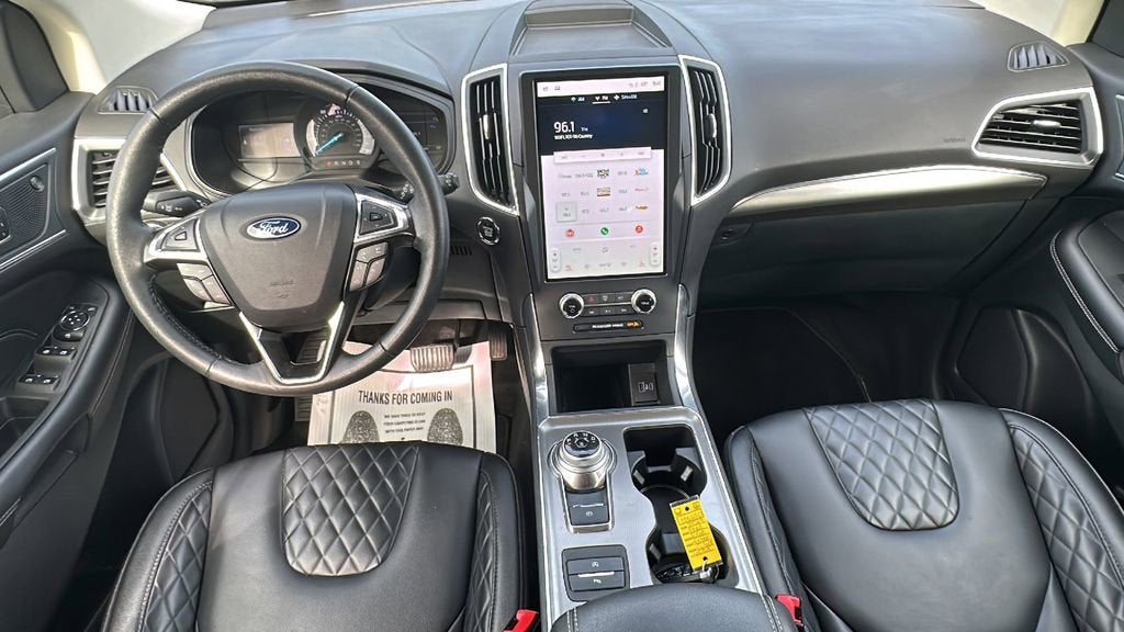 2024 Ford Edge Titanium