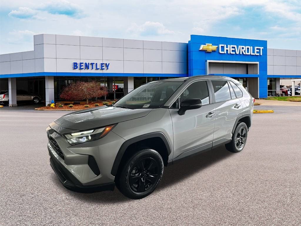 2023 Toyota RAV4 XLE