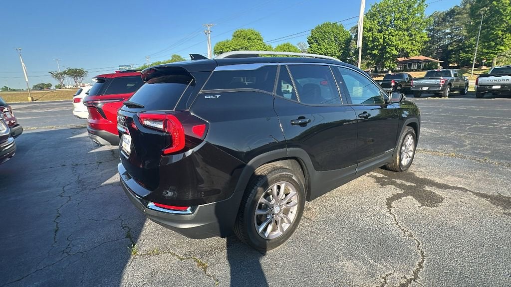 2022 GMC Terrain SLT