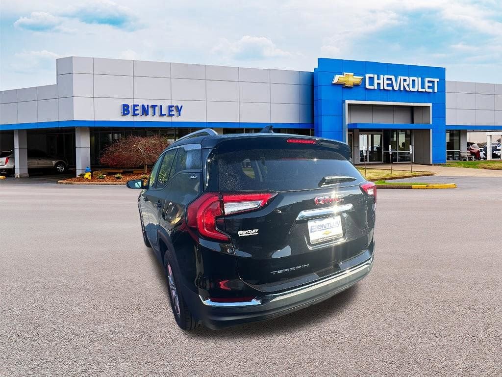 2022 GMC Terrain SLT