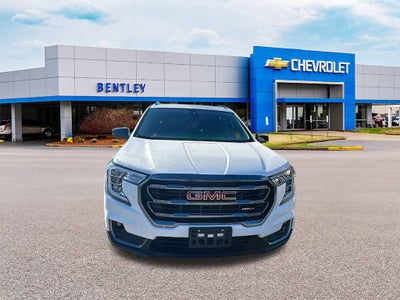 2024 GMC Terrain AT4