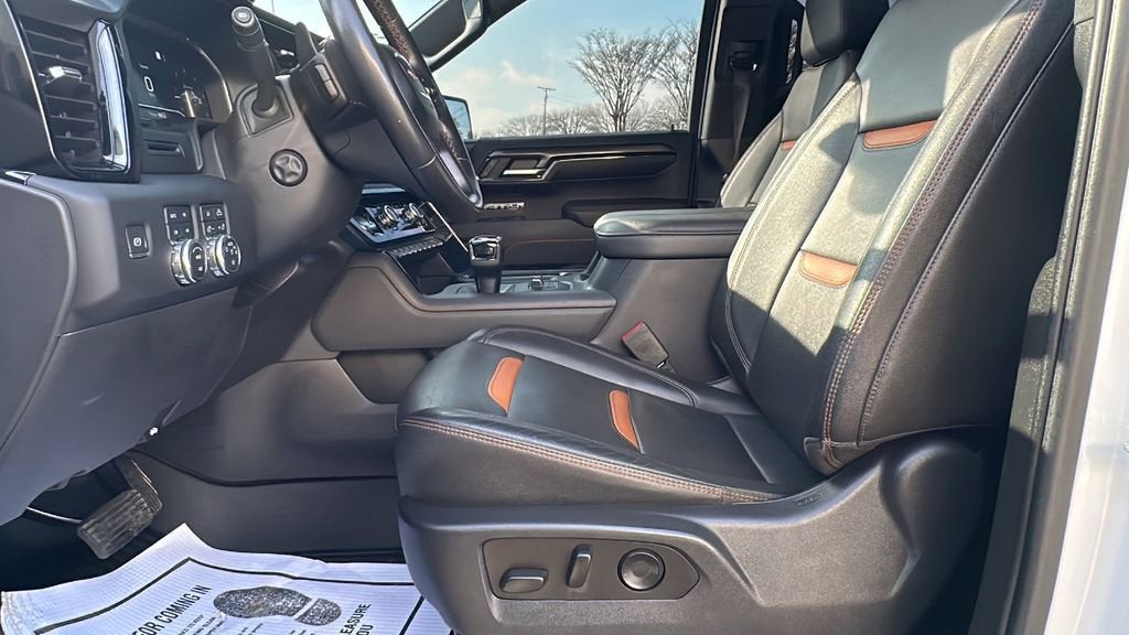 2023 GMC Sierra 1500 AT4