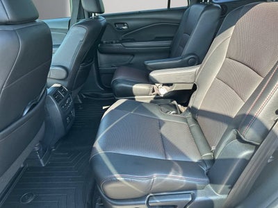 2022 Honda Pilot Black Edition