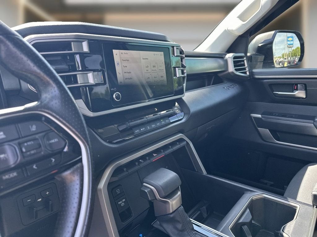 2024 Toyota Tundra 4WD SR5