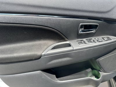 2025 Mitsubishi Outlander Sport S
