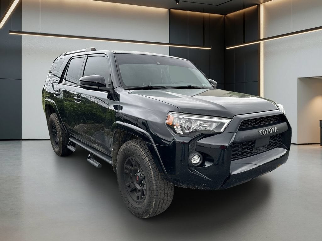 2022 Toyota 4Runner SR5