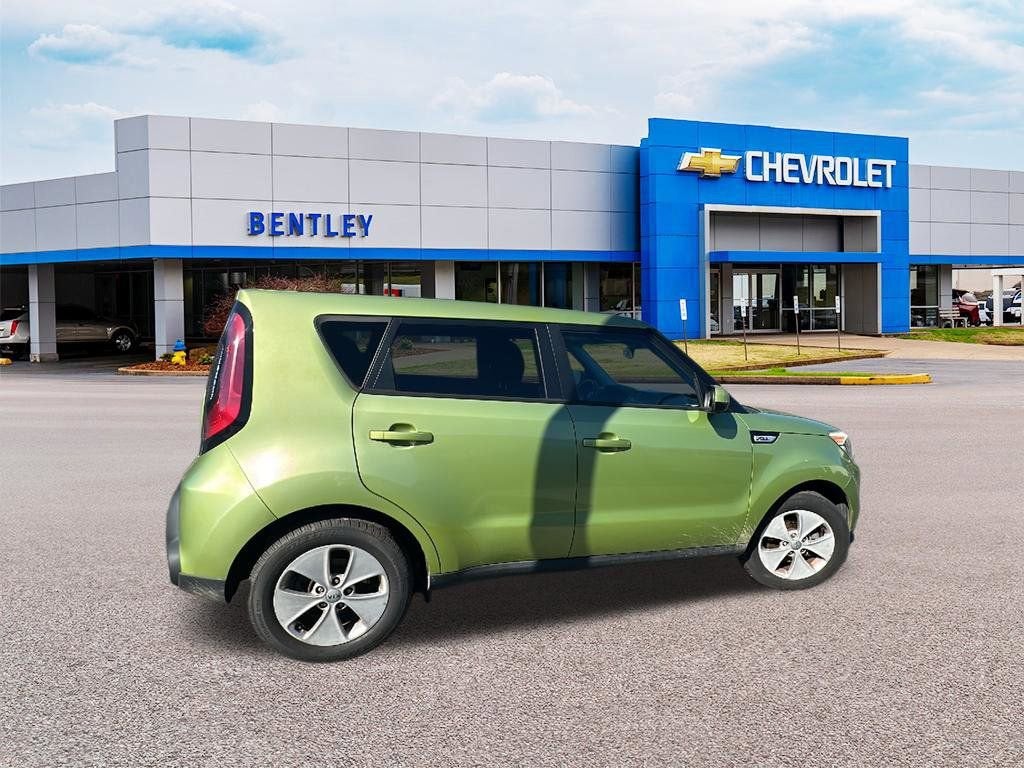 2016 Kia Soul Base