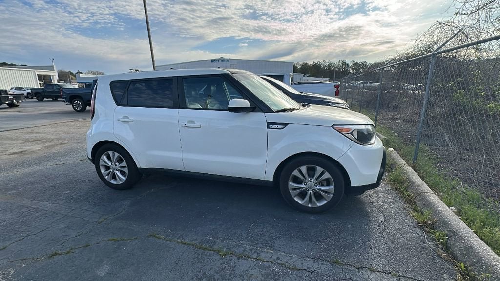 2016 Kia Soul +