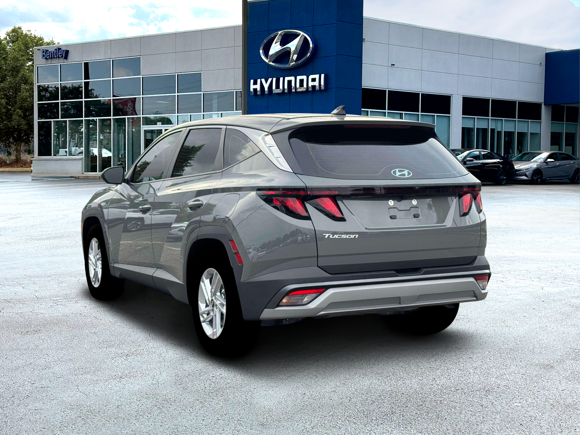 2026 Hyundai TUCSON SE FWD