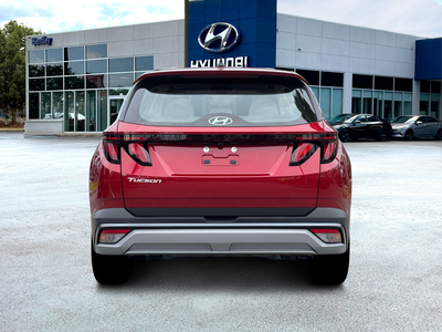 2026 Hyundai TUCSON SE FWD