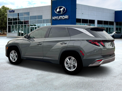 2026 Hyundai TUCSON SE FWD