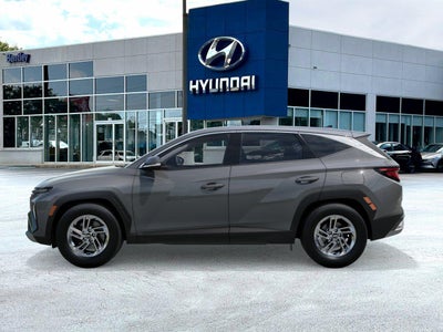 2026 Hyundai TUCSON SE FWD