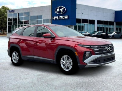 2026 Hyundai TUCSON SE