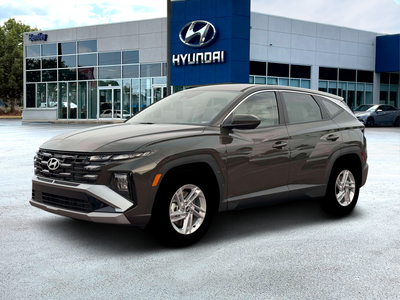 2026 Hyundai TUCSON SE FWD