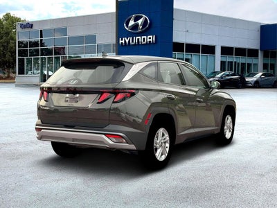 2026 Hyundai TUCSON SE