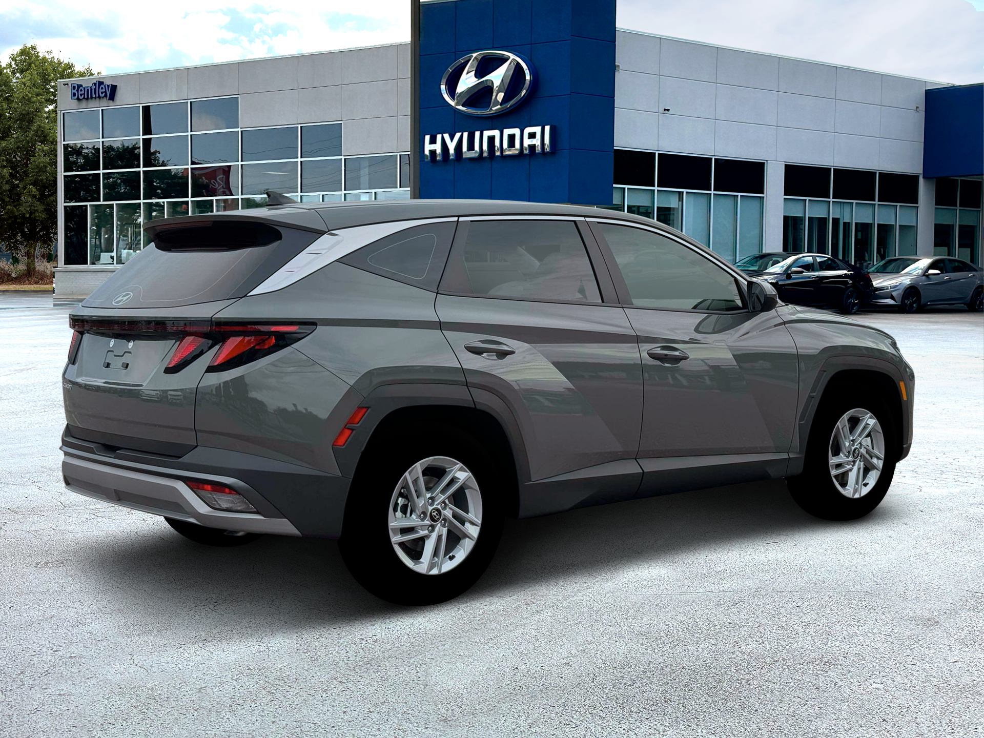 2026 Hyundai TUCSON SE FWD