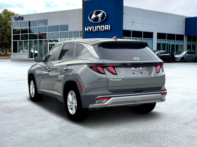 2026 Hyundai TUCSON SE FWD