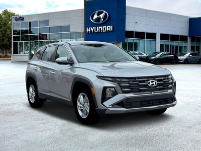 2026 Hyundai TUCSON SE FWD
