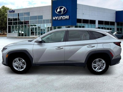 2026 Hyundai TUCSON SE