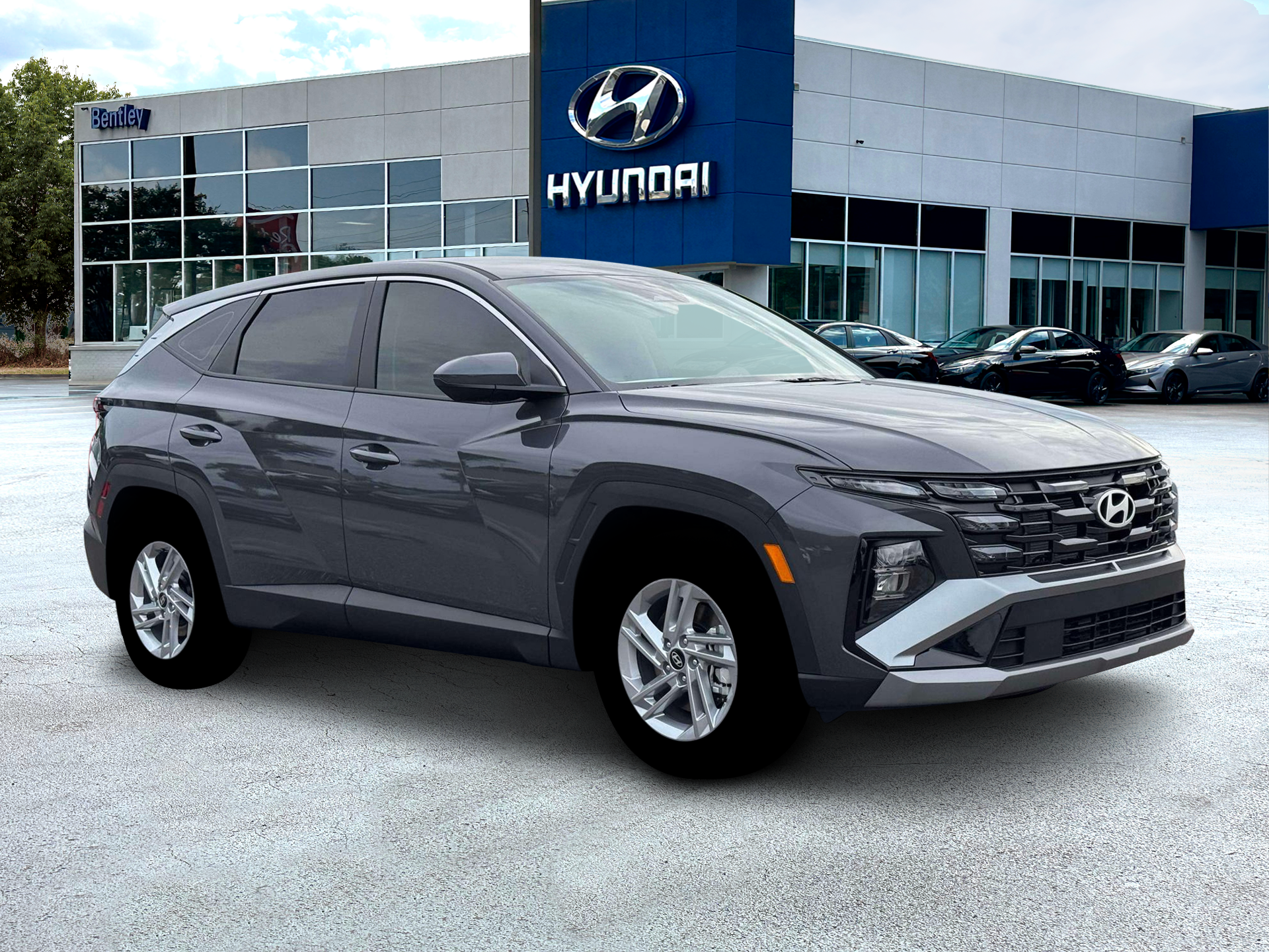 2026 Hyundai TUCSON SE FWD