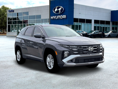 2026 Hyundai TUCSON SE FWD