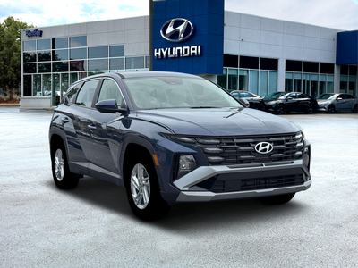 2026 Hyundai TUCSON SE FWD