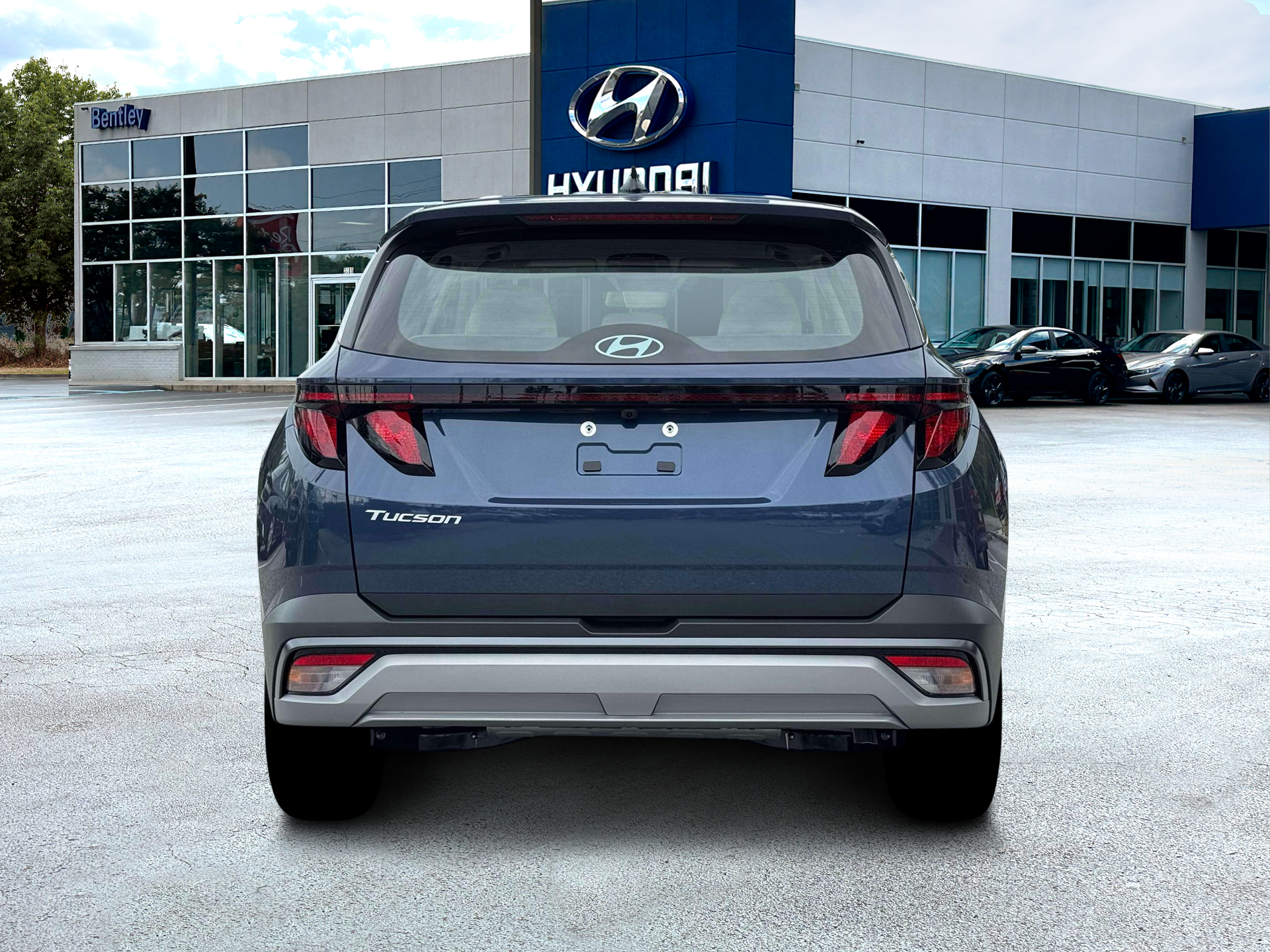 2026 Hyundai TUCSON SE FWD