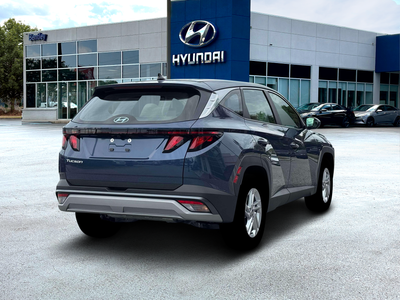2026 Hyundai TUCSON SE FWD