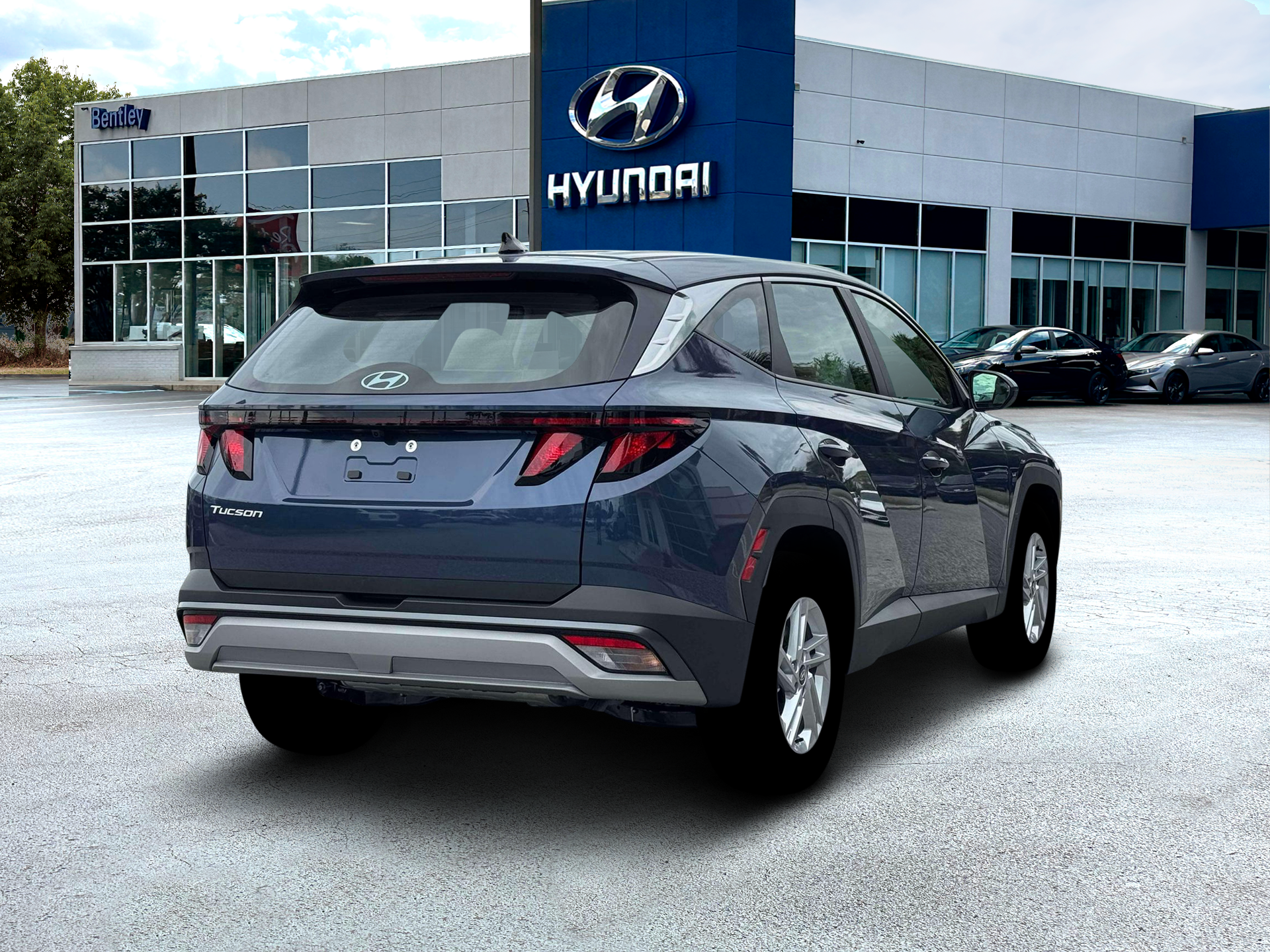 2026 Hyundai TUCSON SE FWD