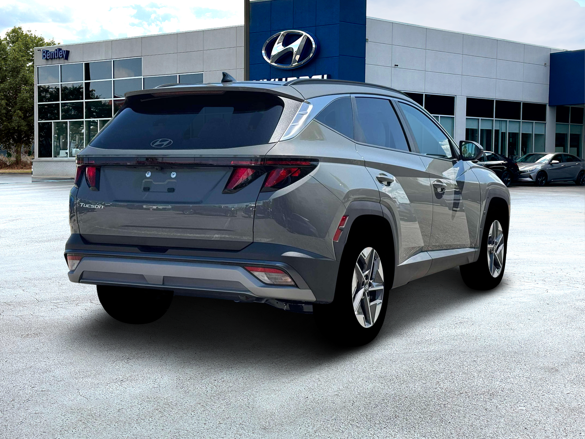 2026 Hyundai TUCSON SEL FWD