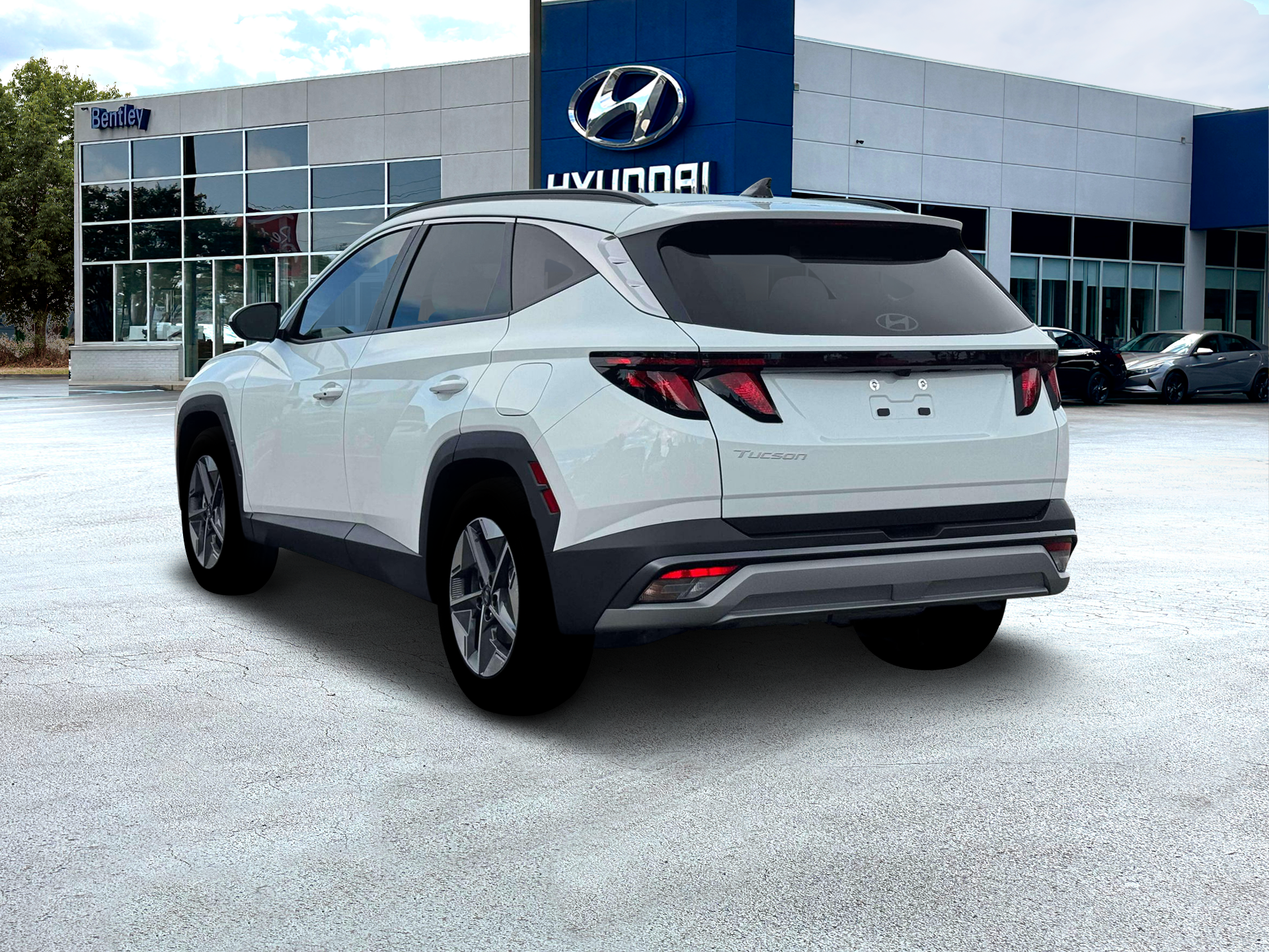 2026 Hyundai TUCSON SEL FWD