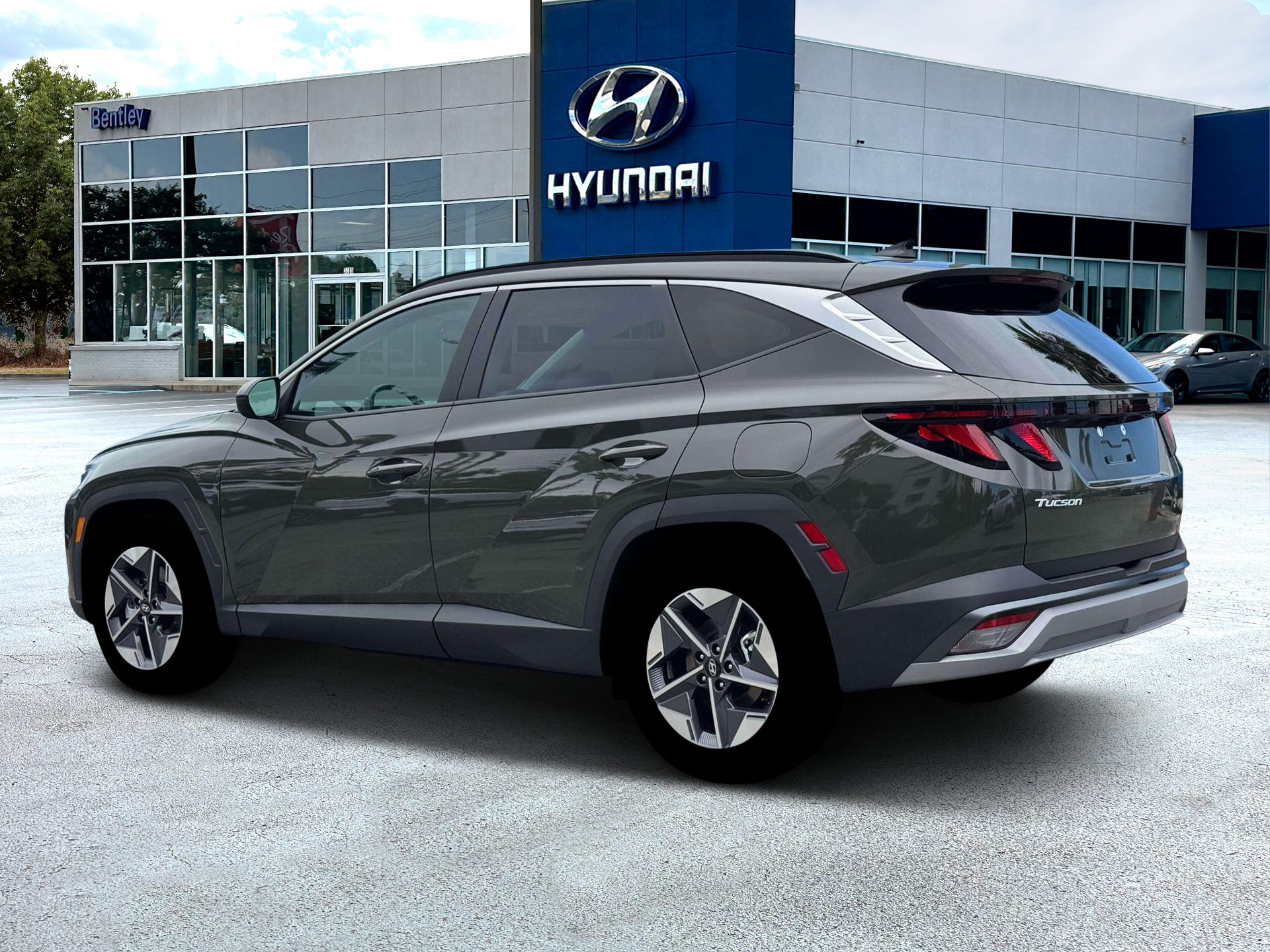 2026 Hyundai TUCSON SEL FWD