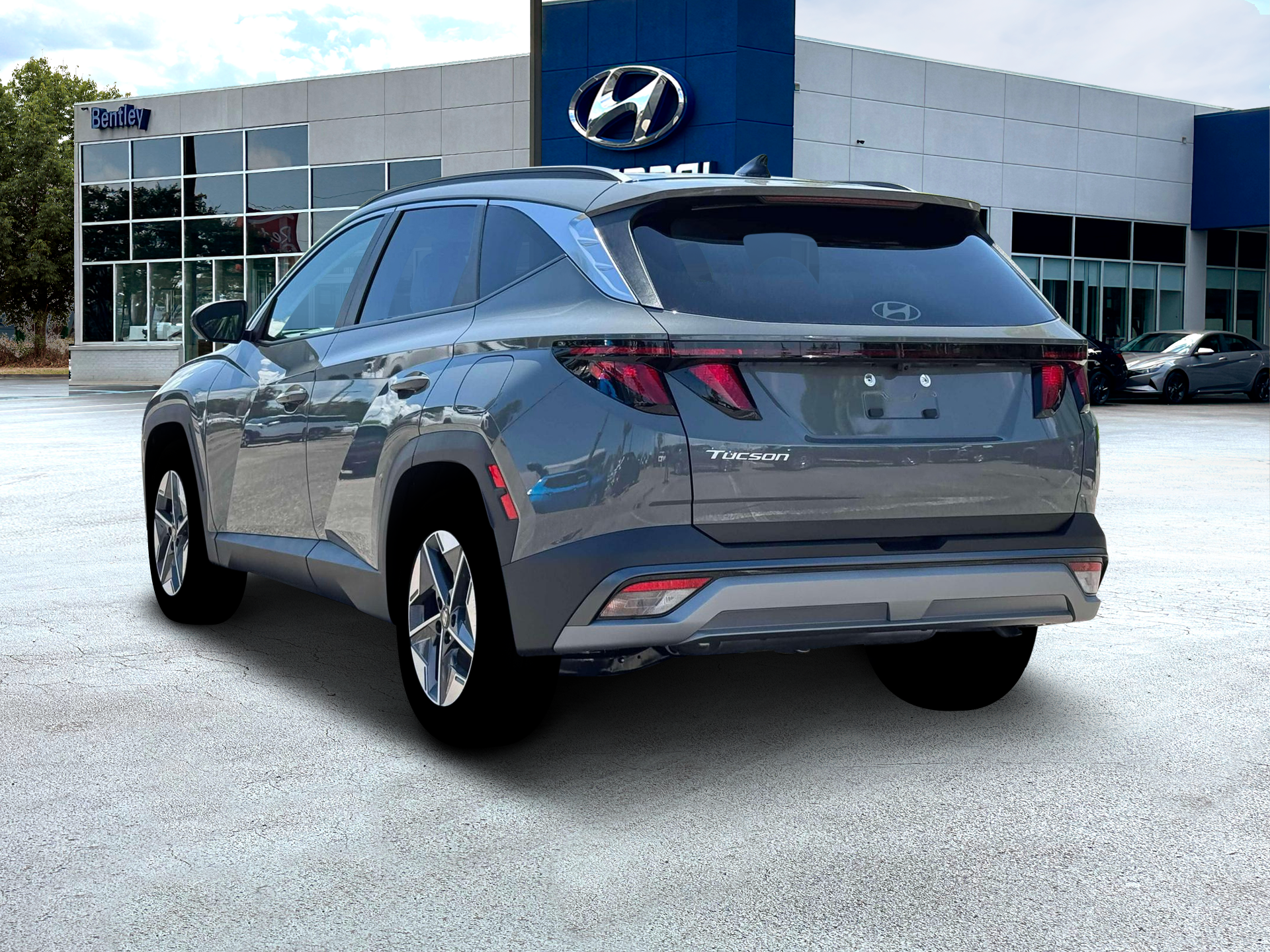 2026 Hyundai TUCSON SEL FWD