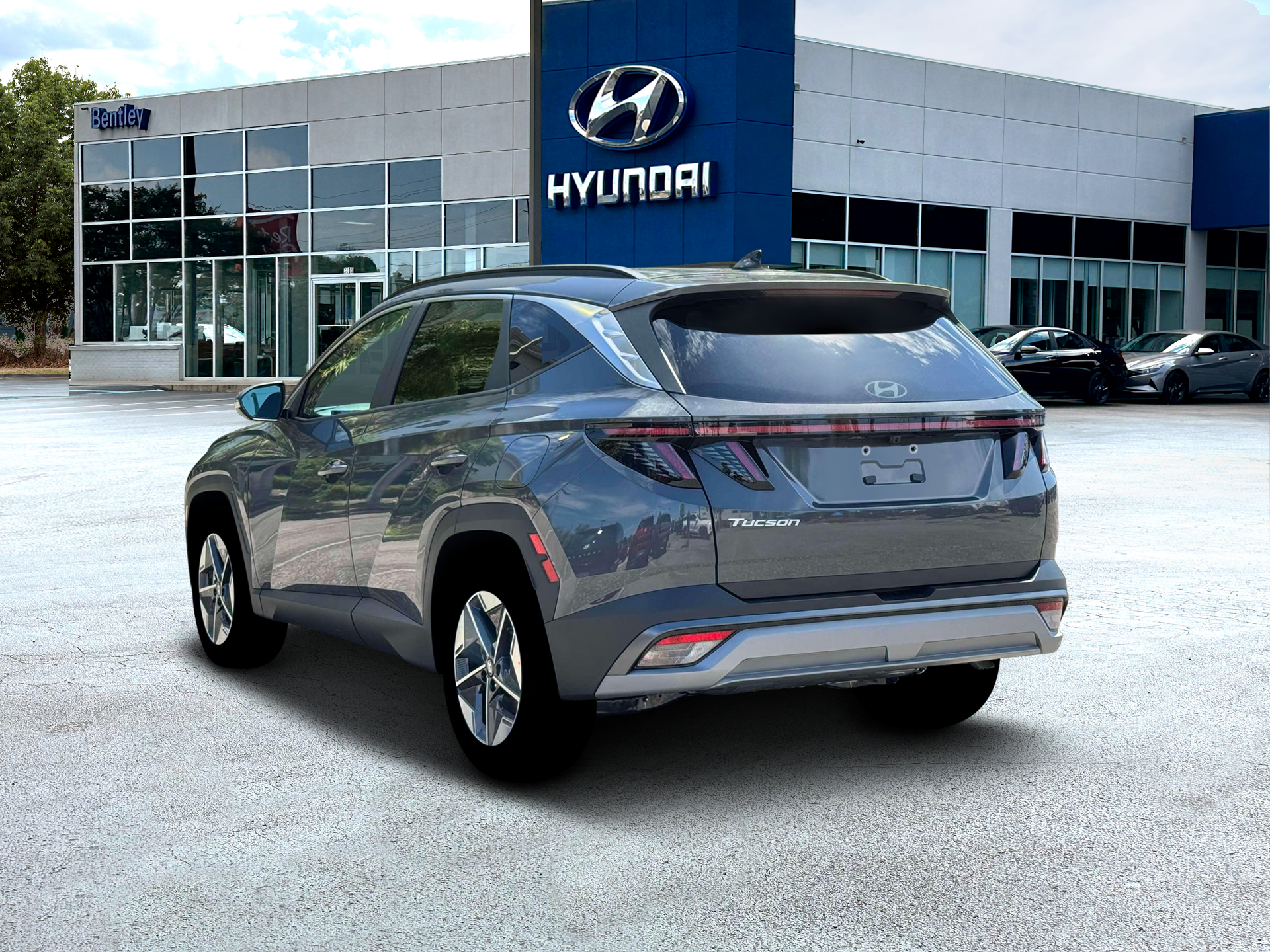 2026 Hyundai TUCSON SEL Premium FWD