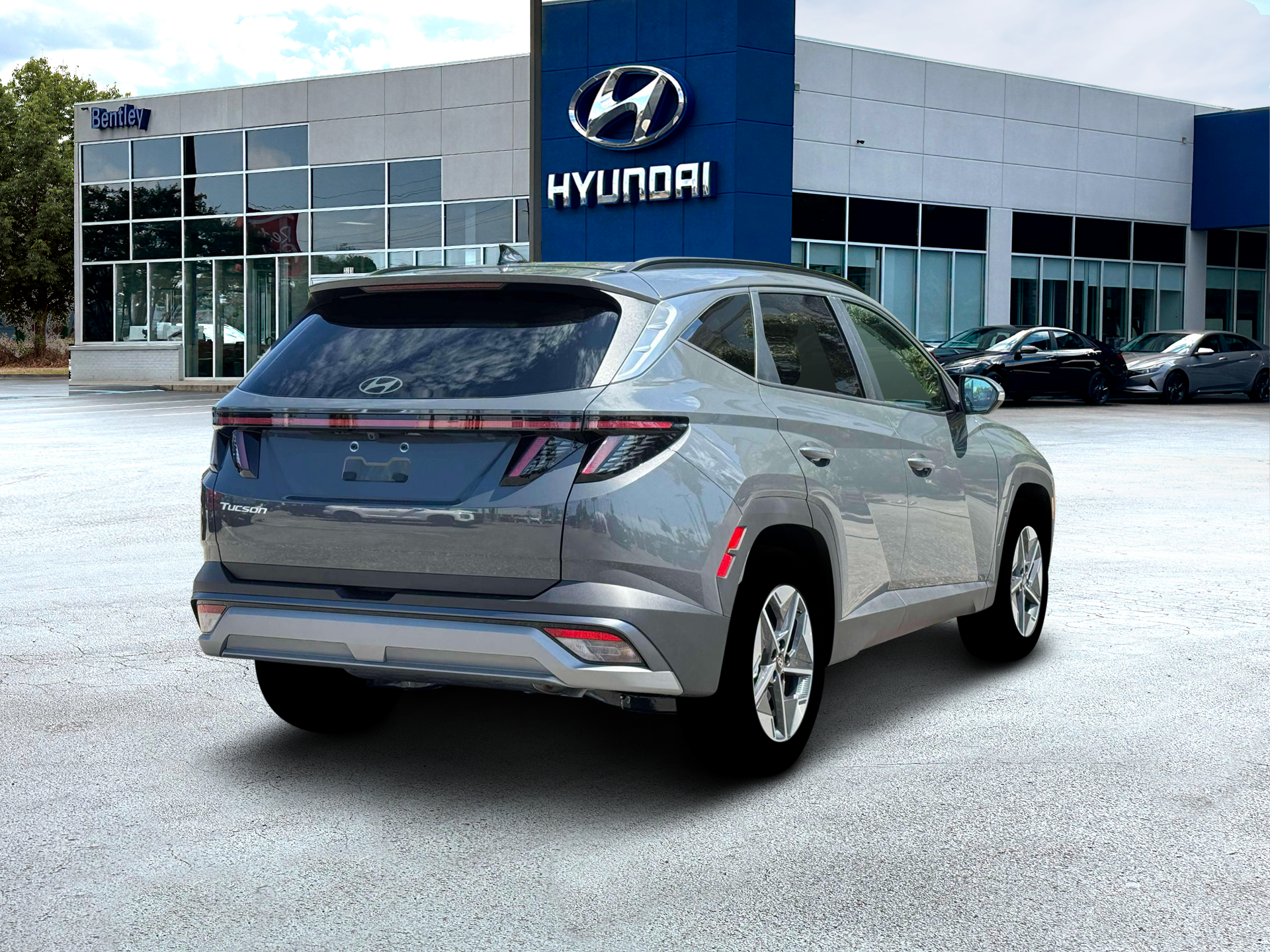 2026 Hyundai TUCSON SEL Premium FWD