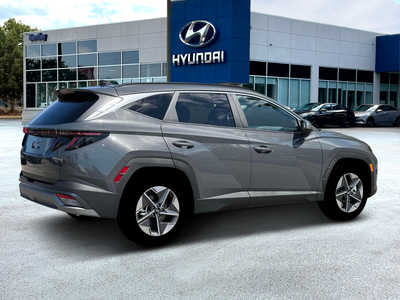 2026 Hyundai TUCSON SEL Premium FWD
