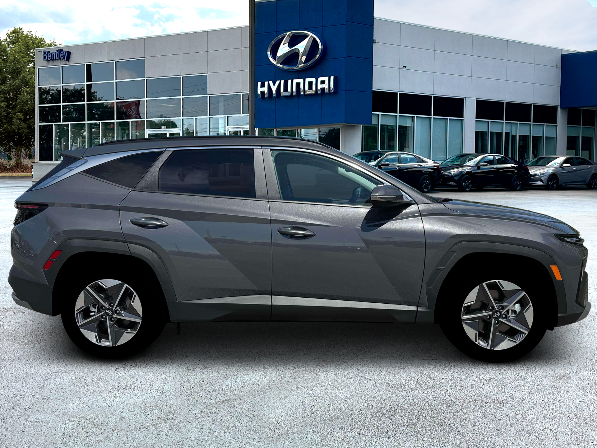 2026 Hyundai TUCSON SEL Premium FWD
