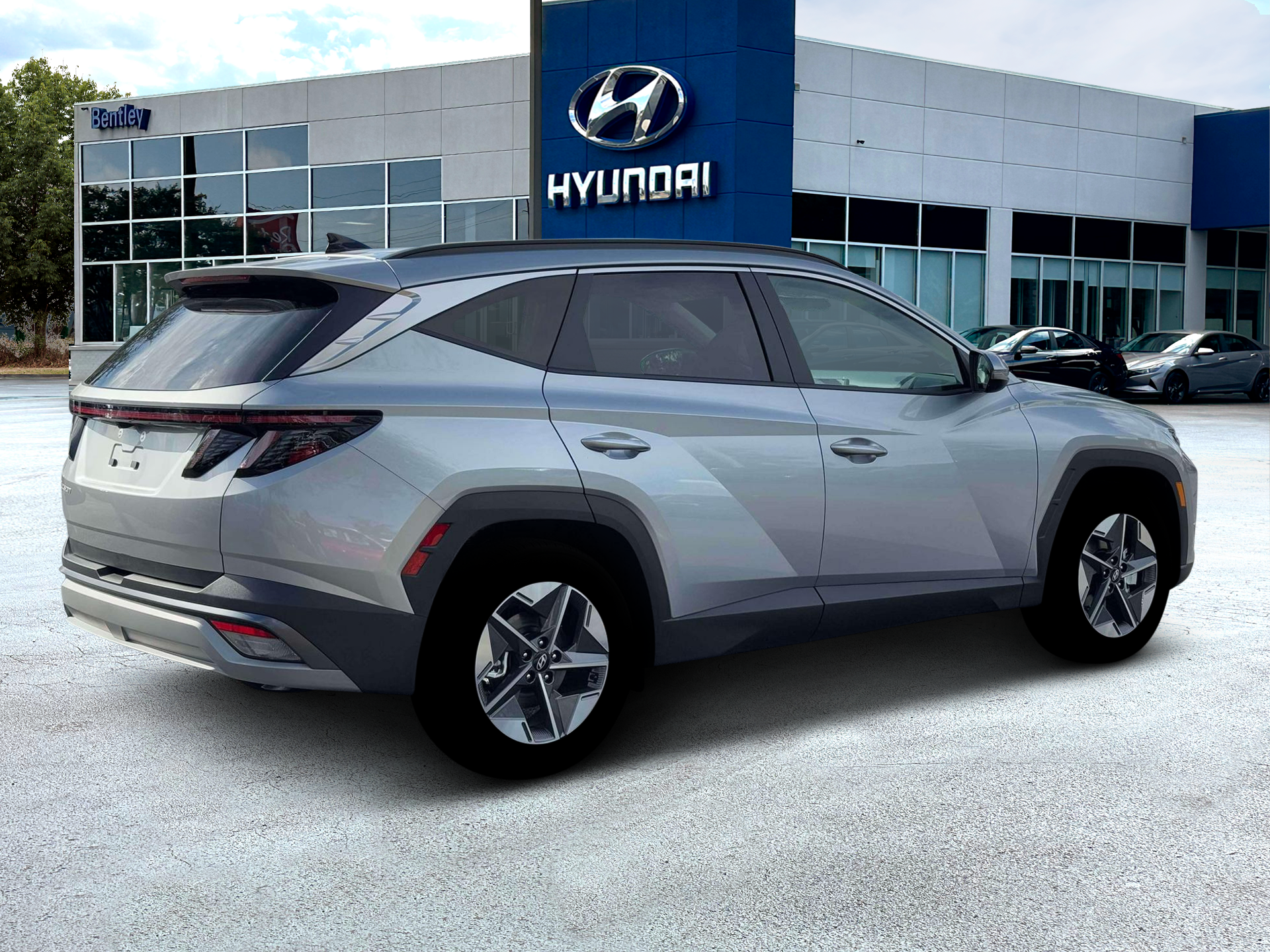 2026 Hyundai TUCSON SEL Premium FWD