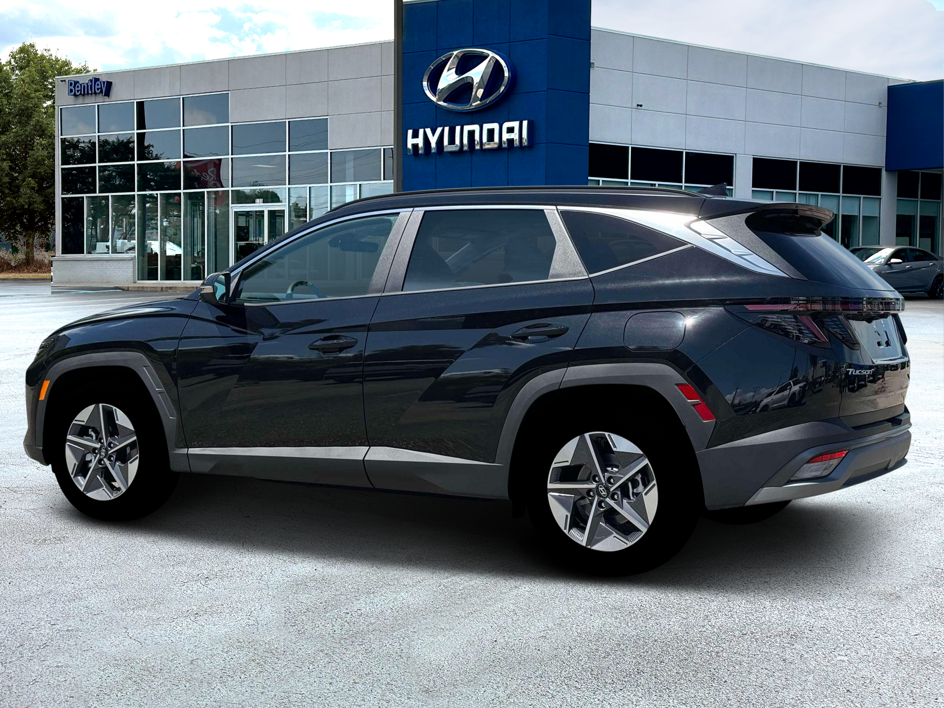 2026 Hyundai TUCSON SEL Premium FWD