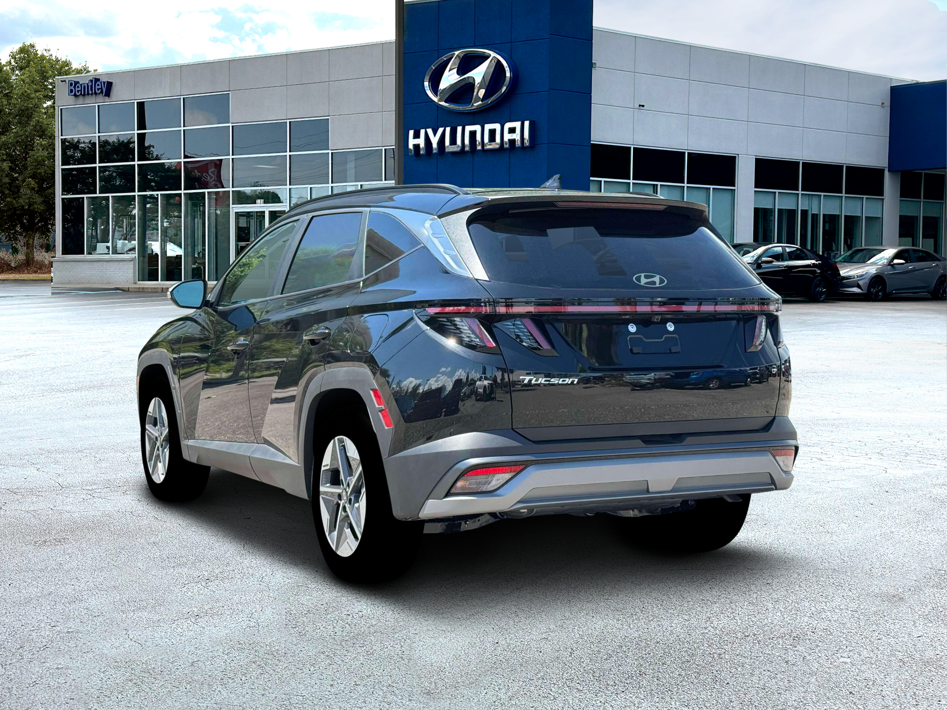 2026 Hyundai TUCSON SEL Premium FWD