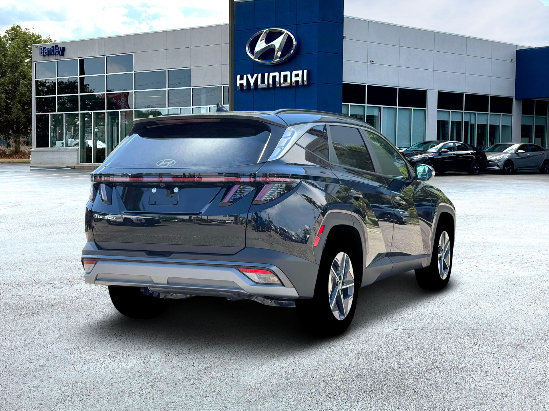 2026 Hyundai TUCSON SEL Premium FWD