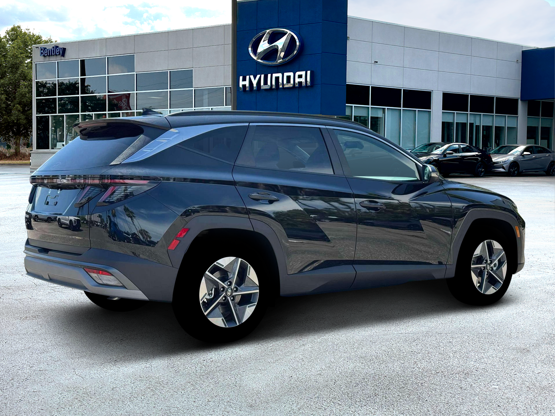 2026 Hyundai TUCSON SEL Premium FWD