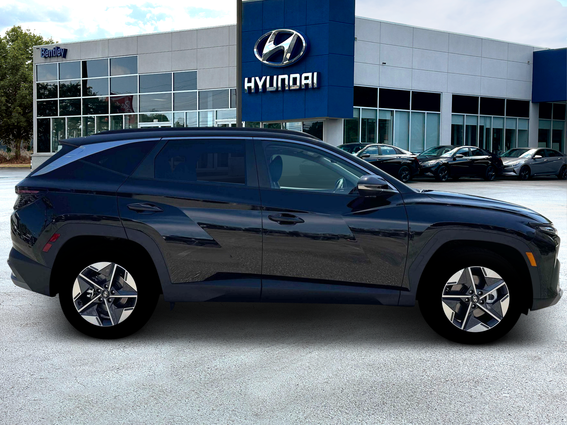 2026 Hyundai TUCSON SEL Premium FWD