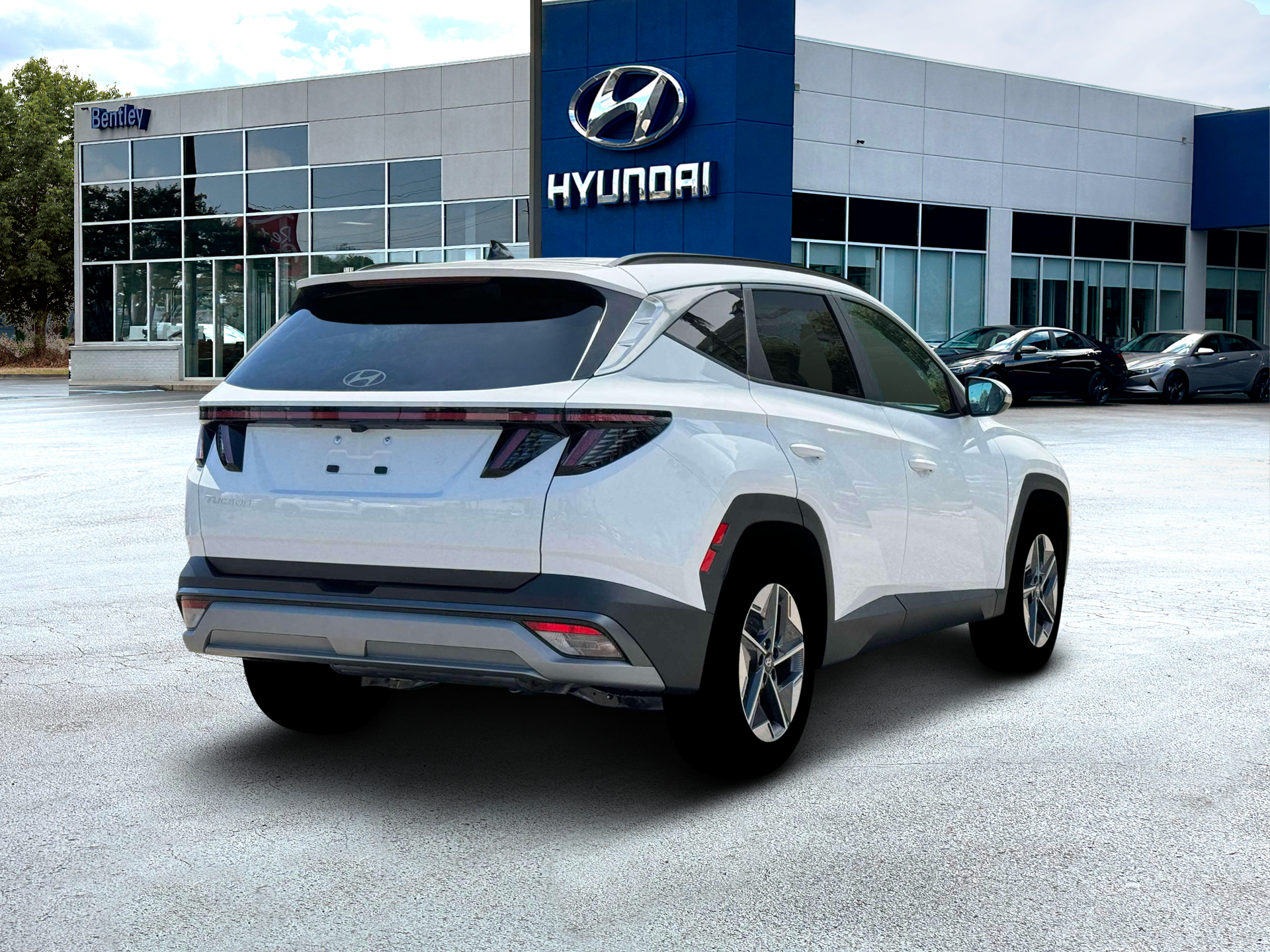 2026 Hyundai TUCSON SEL Premium FWD