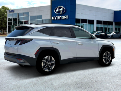 2026 Hyundai TUCSON SEL Premium FWD