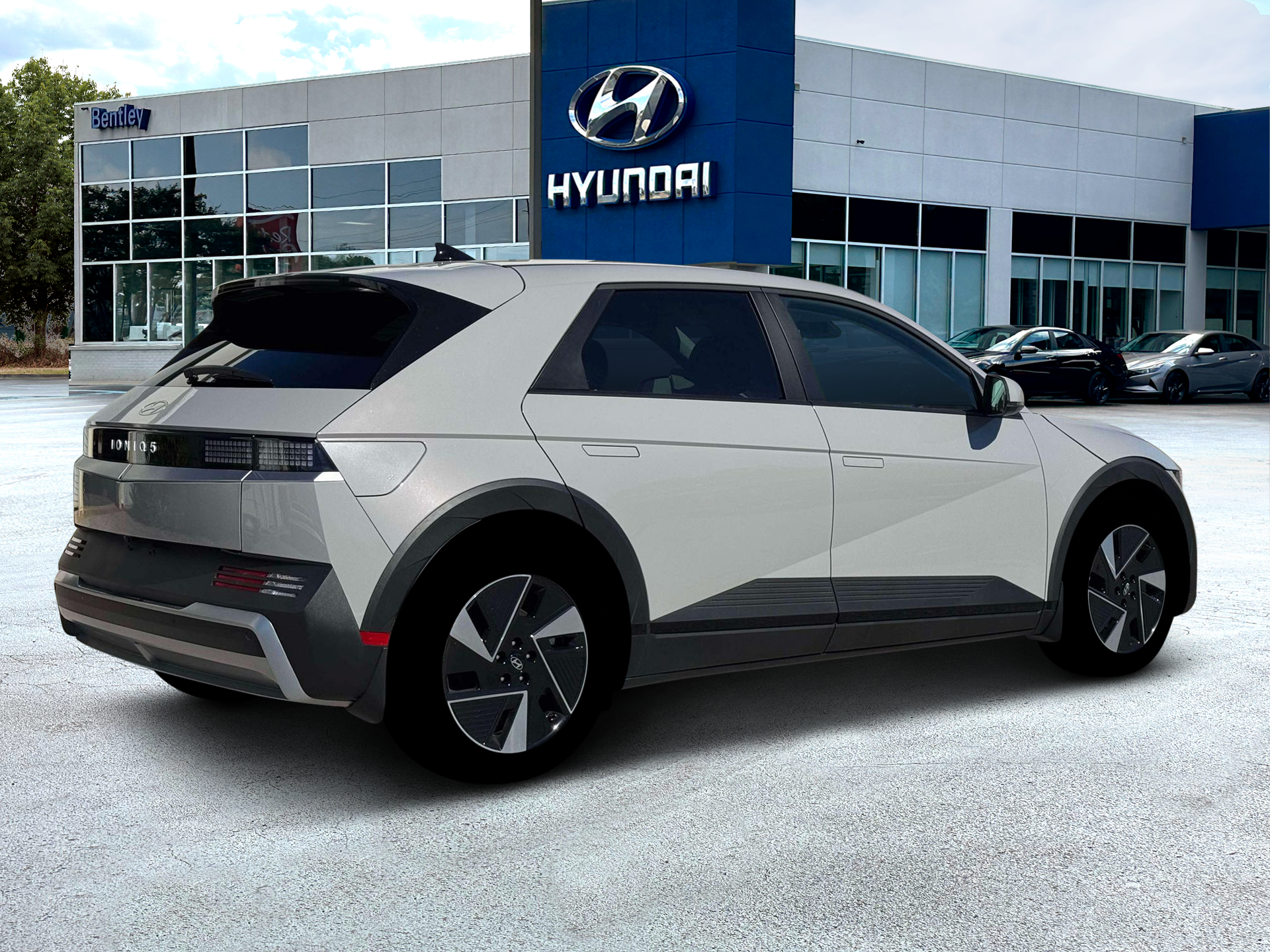 2026 Hyundai IONIQ 5 SEL