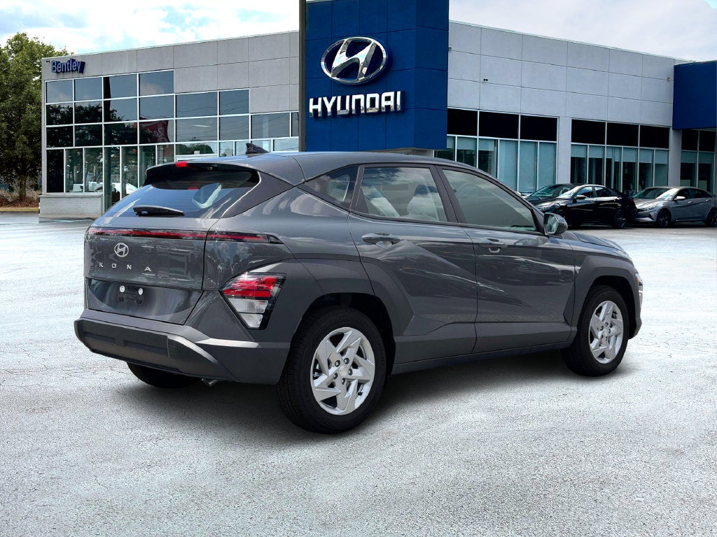 2027 Hyundai KONA SE
